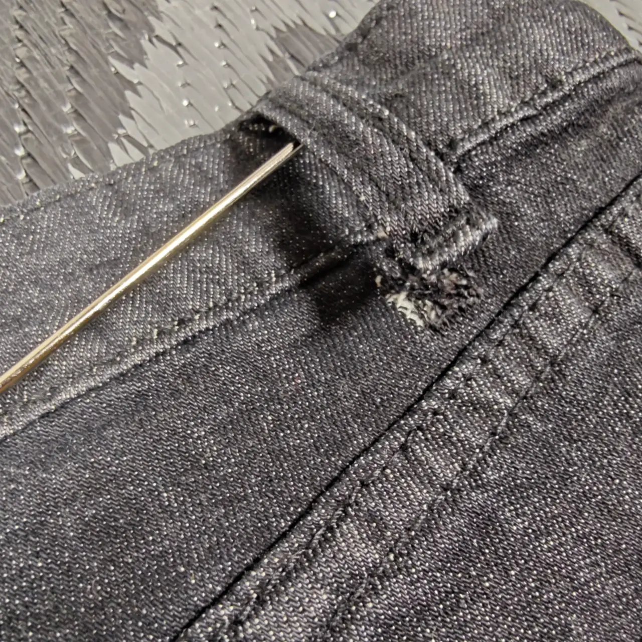 VIP Jeans Women's Size 19/20 Distressed Ripped Black Denim Jeans thumbnail 10