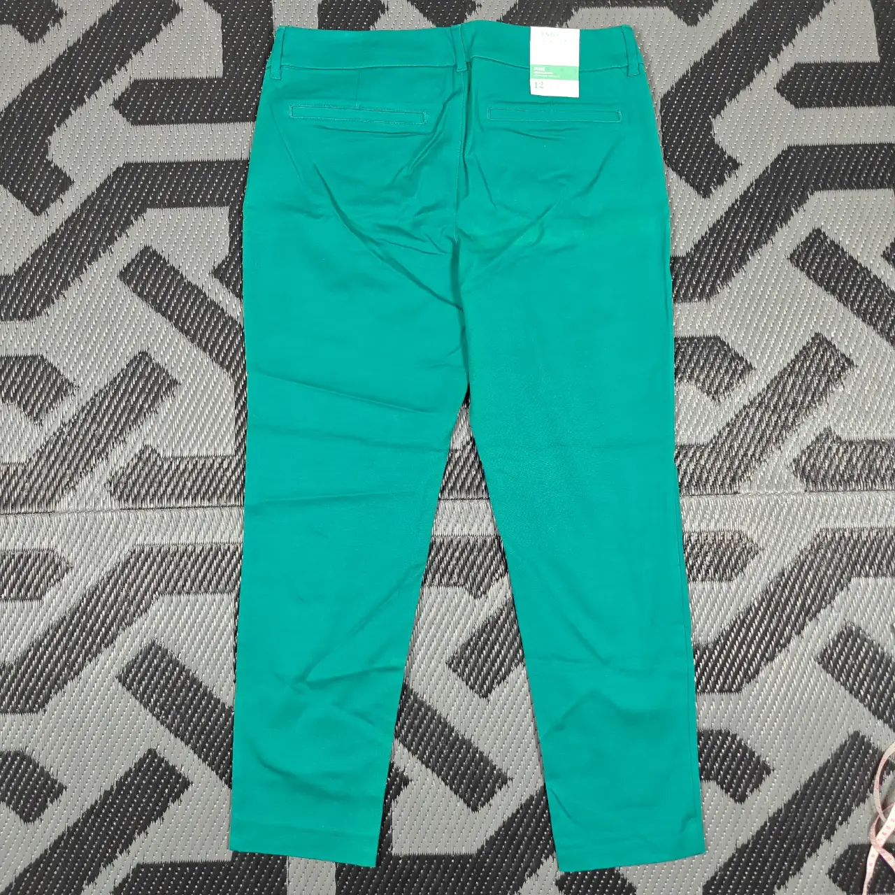 Old Navy The Pixie Mid-Rise Ankle Pants Size 12 Regular Green NWT thumbnail 3