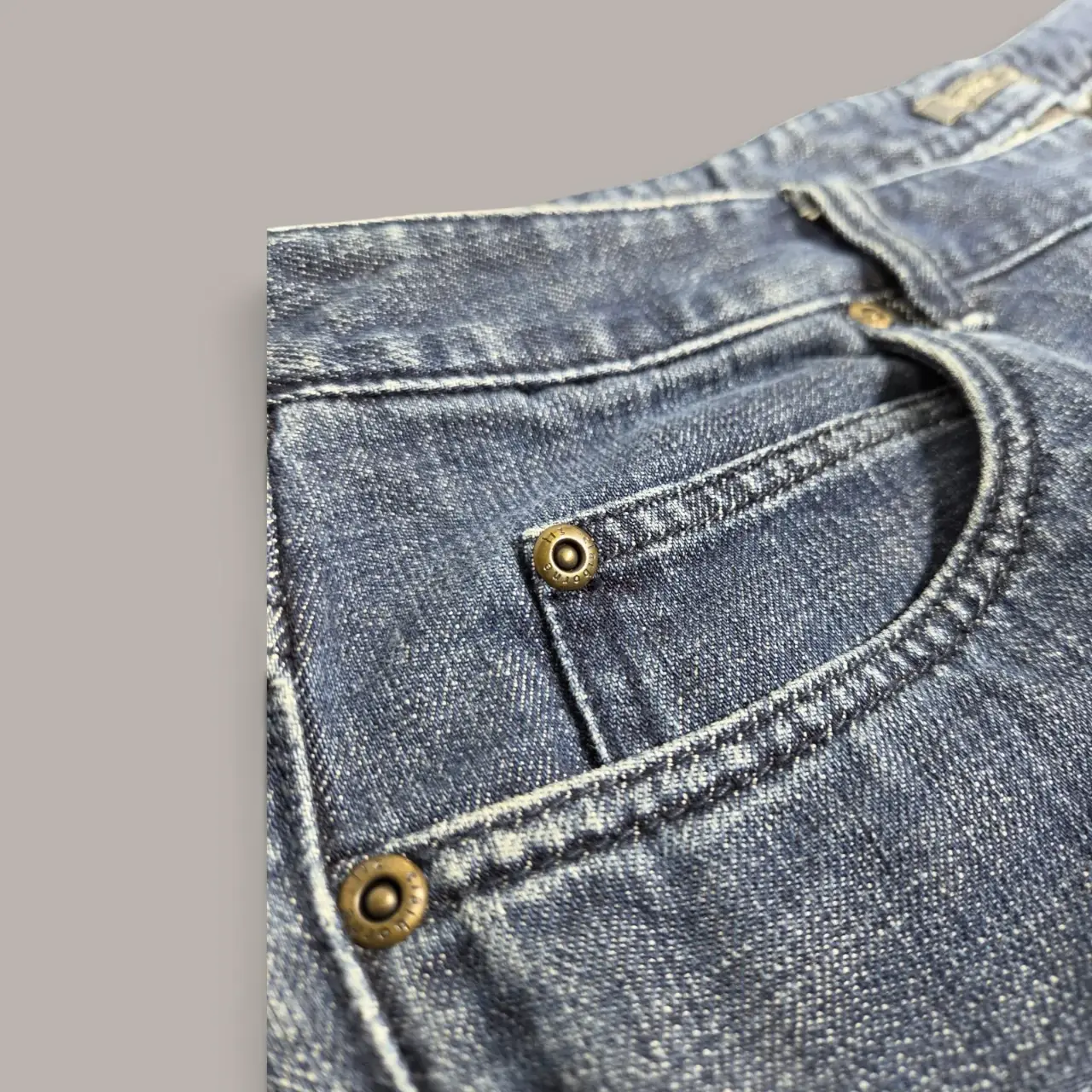 Liz Claiborne Women's Bootcut Floral Embroidered Denim Jeans Size 16 thumbnail 6