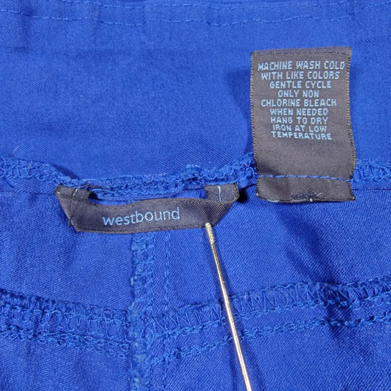 Westbound Women's Size 18 Royal Blue Stretch Pull-On Capri Pants thumbnail 4