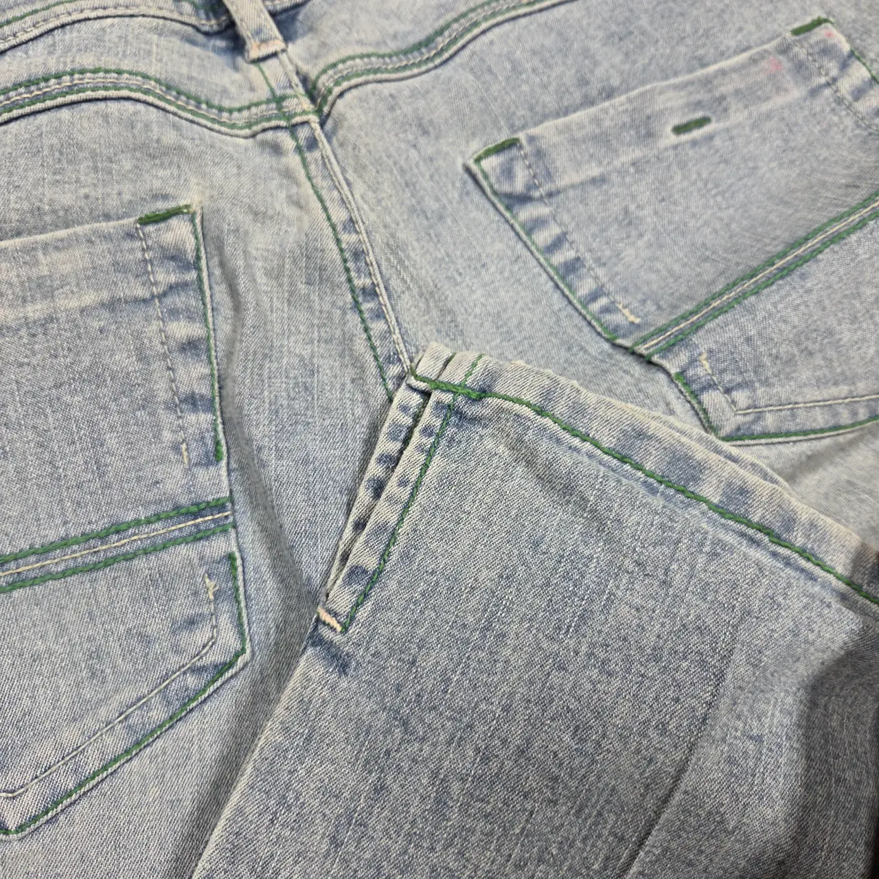 Vintage XOXO Y2K Light Wash Contrast Stitch Jeans Size 3/4 thumbnail 4