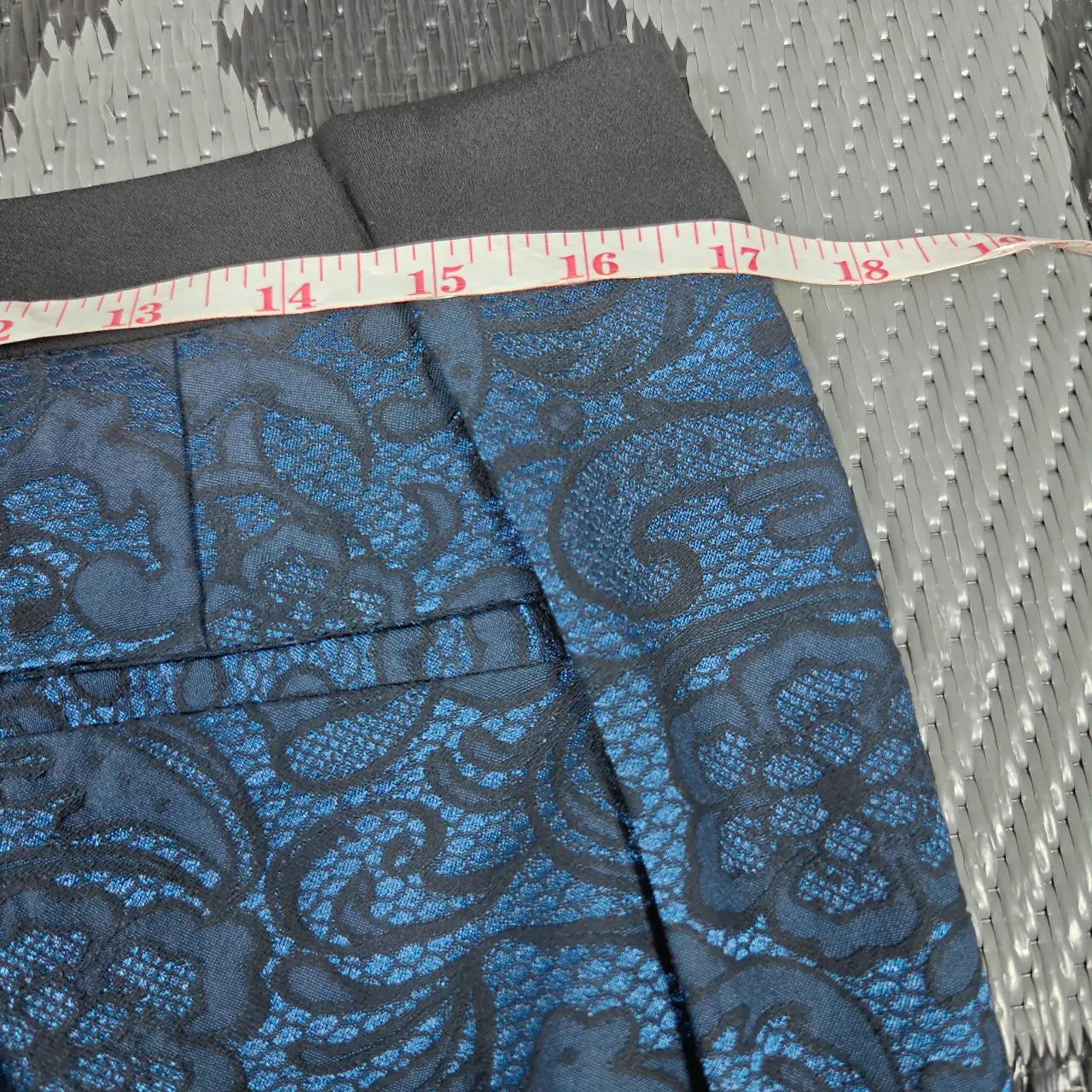 Halogen Quinn Fit Floral Jacquard Ankle Pants Blue Black Size 10 thumbnail 5