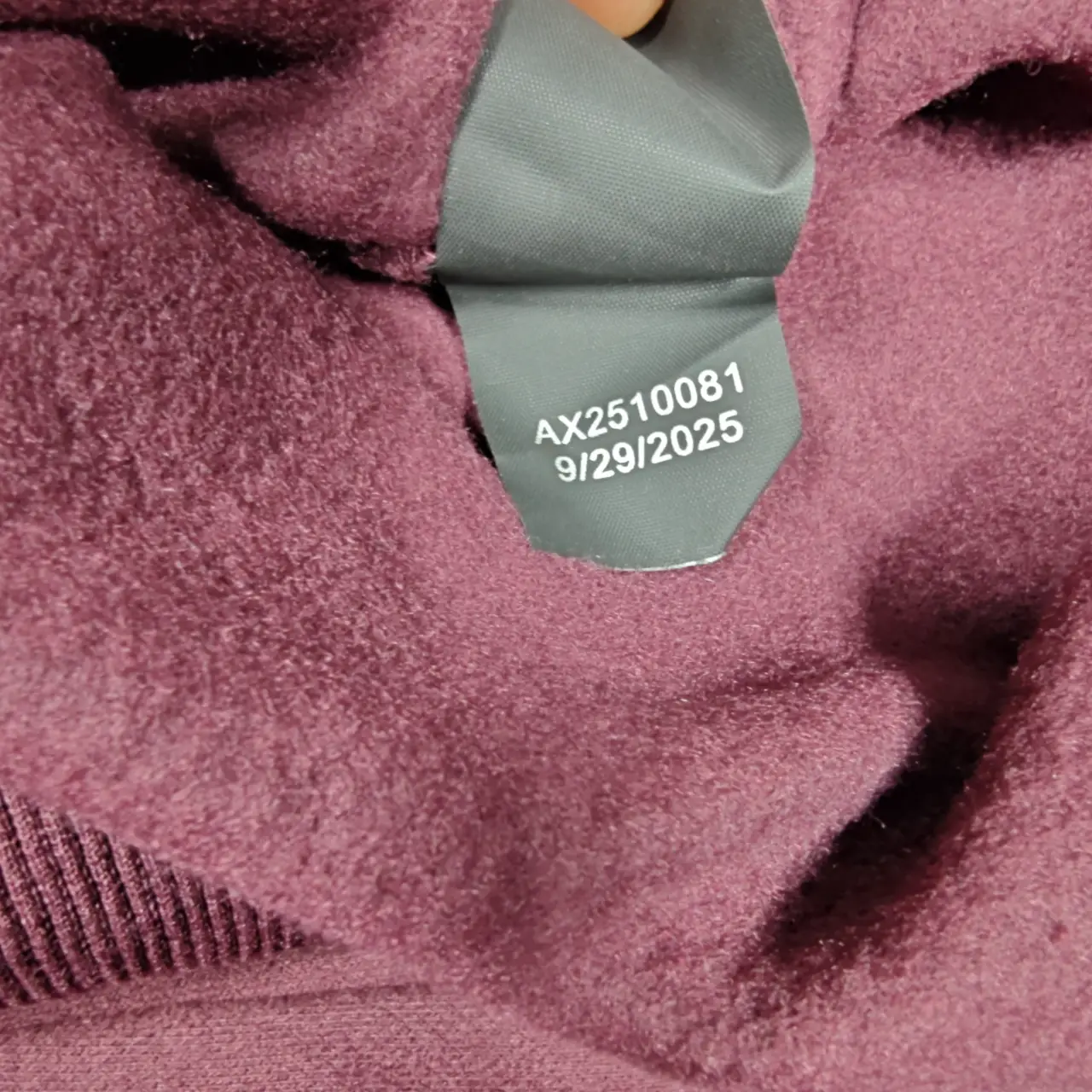 Comfrt Fleece Pullover Hoodie Mauve Plum Size M NWOT thumbnail 7